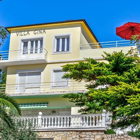 Gina Lägenhet Crikvenica